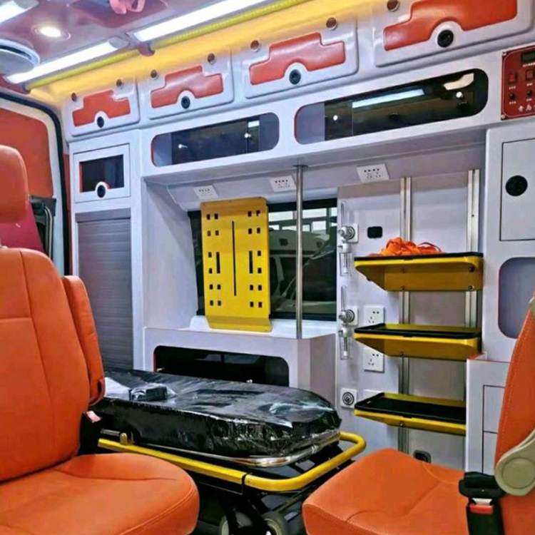 青川长途救护车护送病人租赁价格